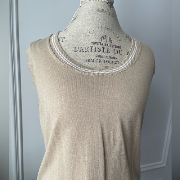 Tommy Hilfiger crew neck knit sweater vest top - Picture 3 of 10